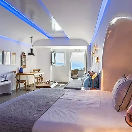 سيكرت ليجند سويتس 5*