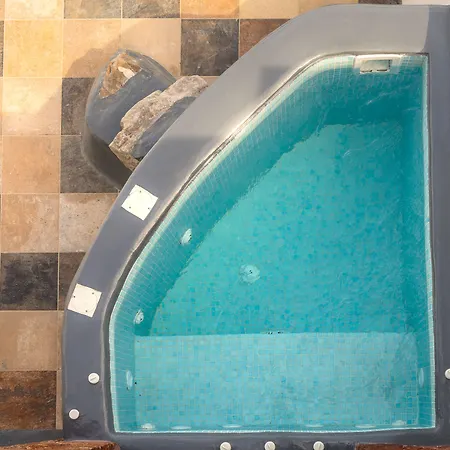 Secret Legend (adults Only) 5* Ía